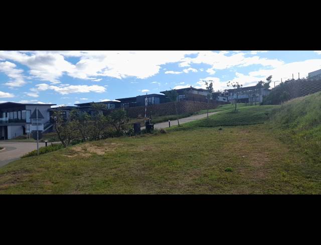 737M² VACANT LAND FOR SALE IN SIBAYA PRECINCT